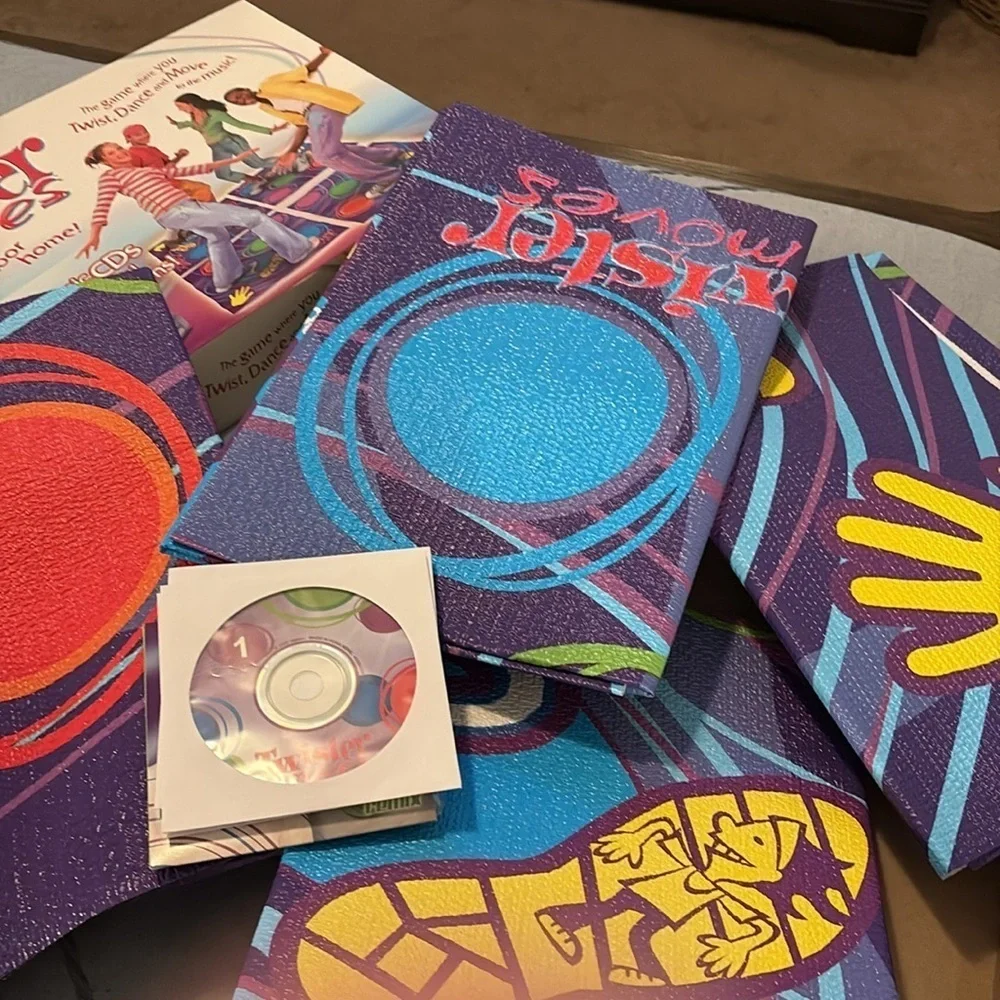 Twister moves dance edition with 3 music CDs & 144 dance sessions NIB